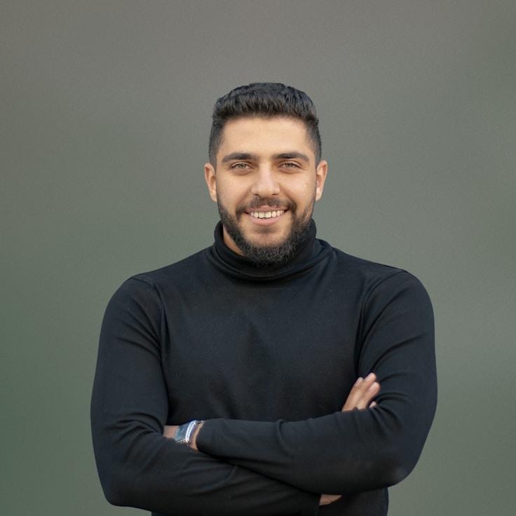 Portrait of Alex Renner, community mentor and Italian cuisine specialist